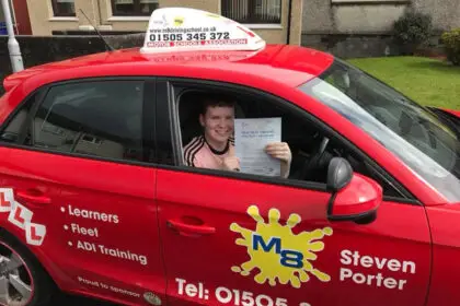 Learn to drive in M8 Driving school Paisley Renfrewshire